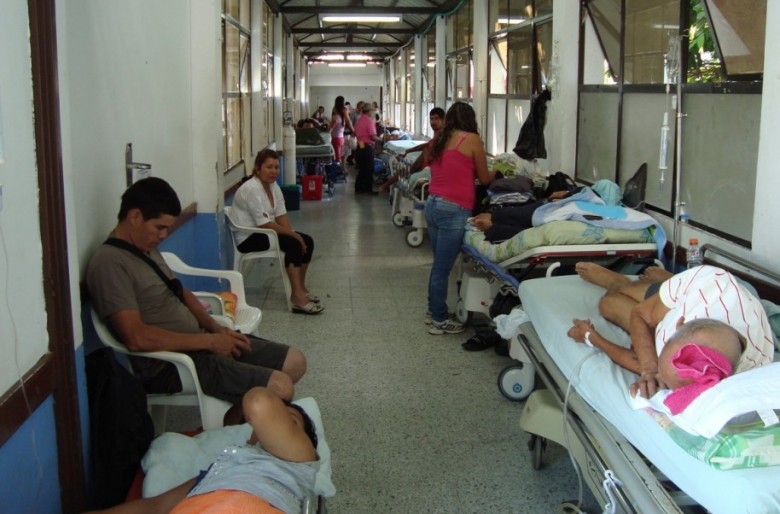 Se agrava la situación de la red pública hospitalaria del país en plena epidemia